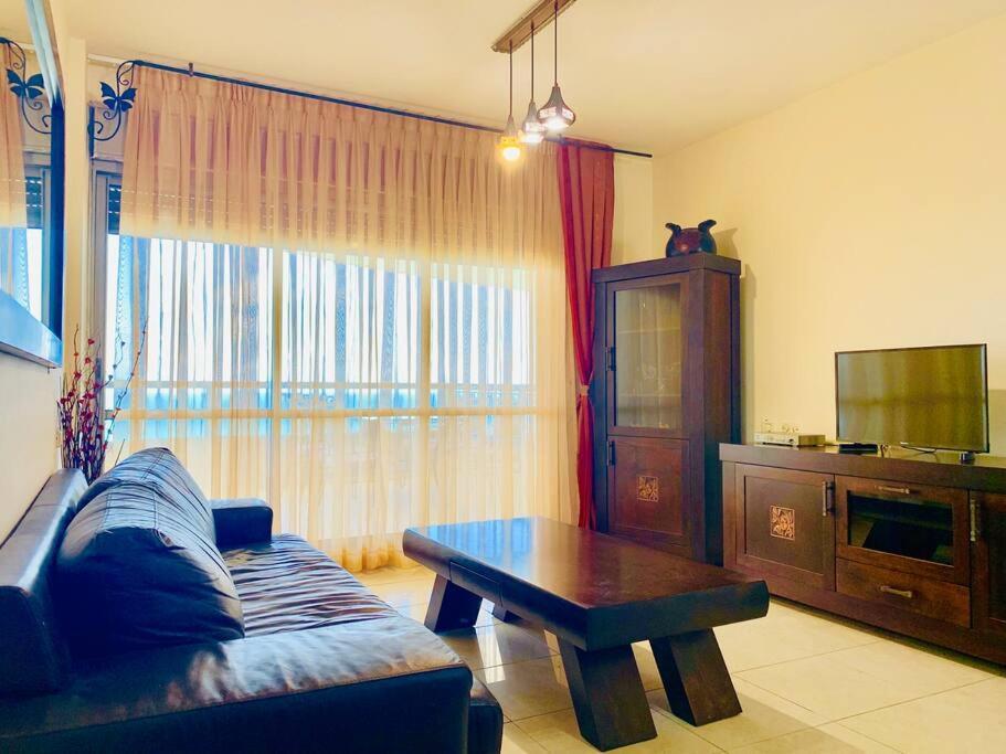 Royal King David Apartment 内坦亚 外观 照片